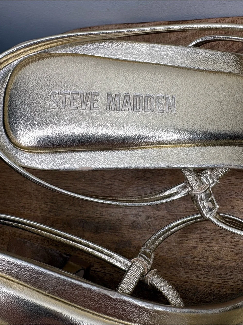 Steve Madden Locke Champagne Metallic Strappy Heels Size 7.5